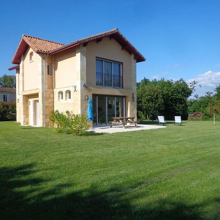 Villa Grange La Bigarderie à Blaye Extérieur photo